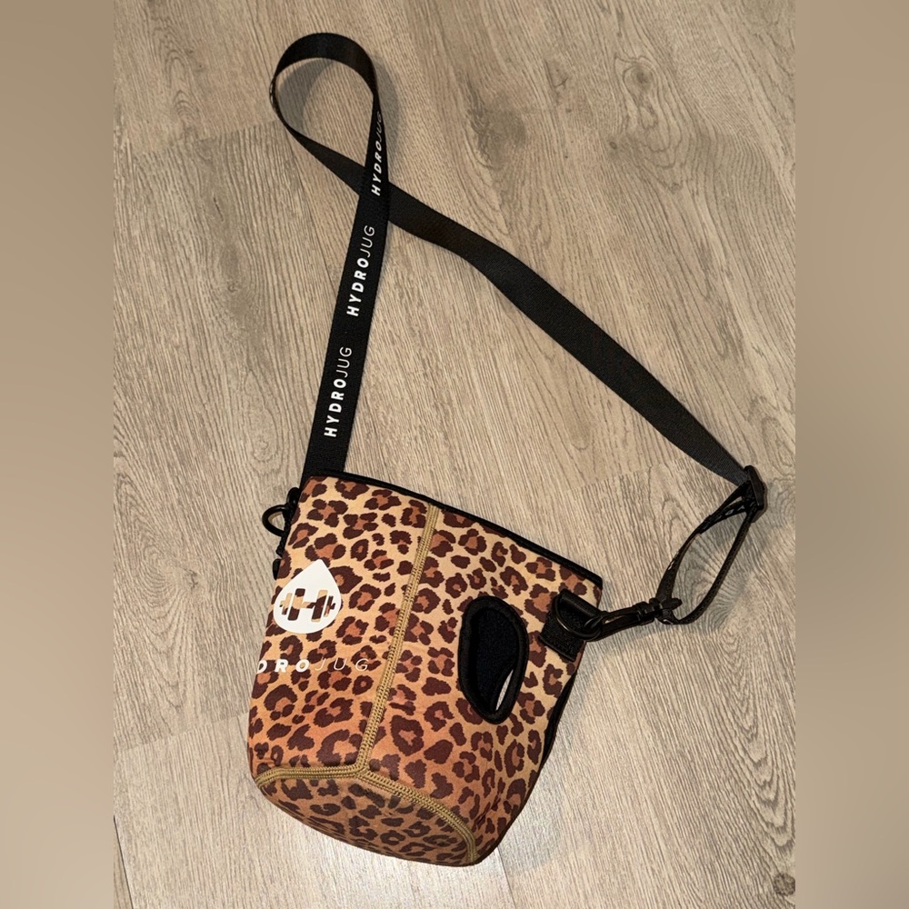 HydroJug Leopard Print Bottle Sling - Black Strap